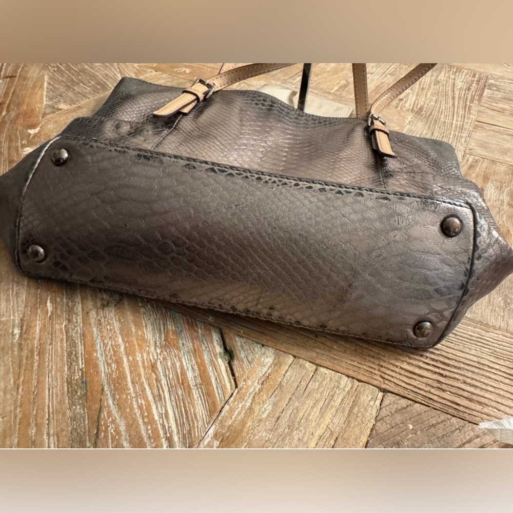 Michael Kors Bag - Picture 7 of 10